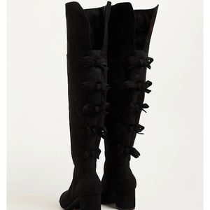 NWT Torrid Boots